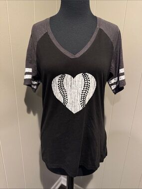 District Made black/gray baseball heart graphic short sleeve V neck cotton tee